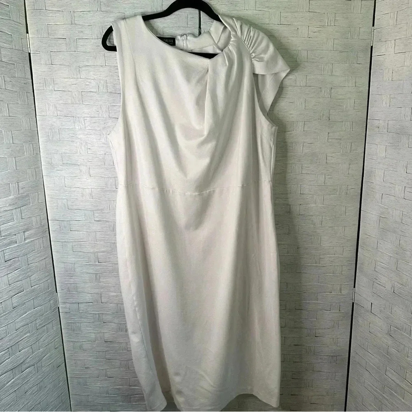 Eloquii White Asymmetrical For Fitting Sheath Dress Plus Size Party Party Dress